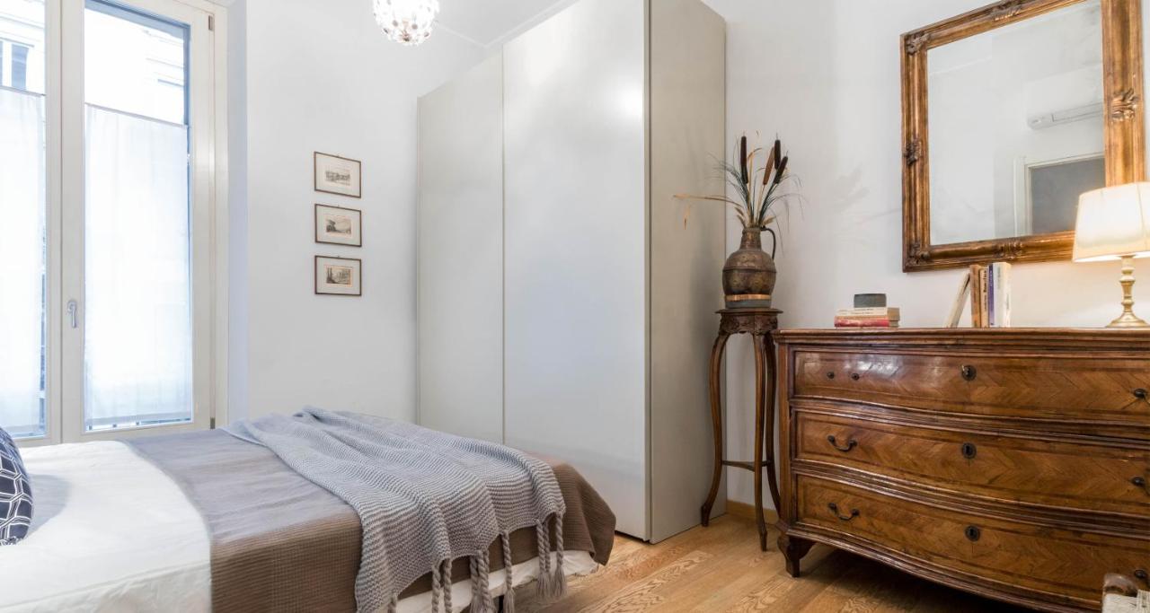 Joivy Apt For 6 With Big Terrace In Milan Centro Storico Exteriör bild