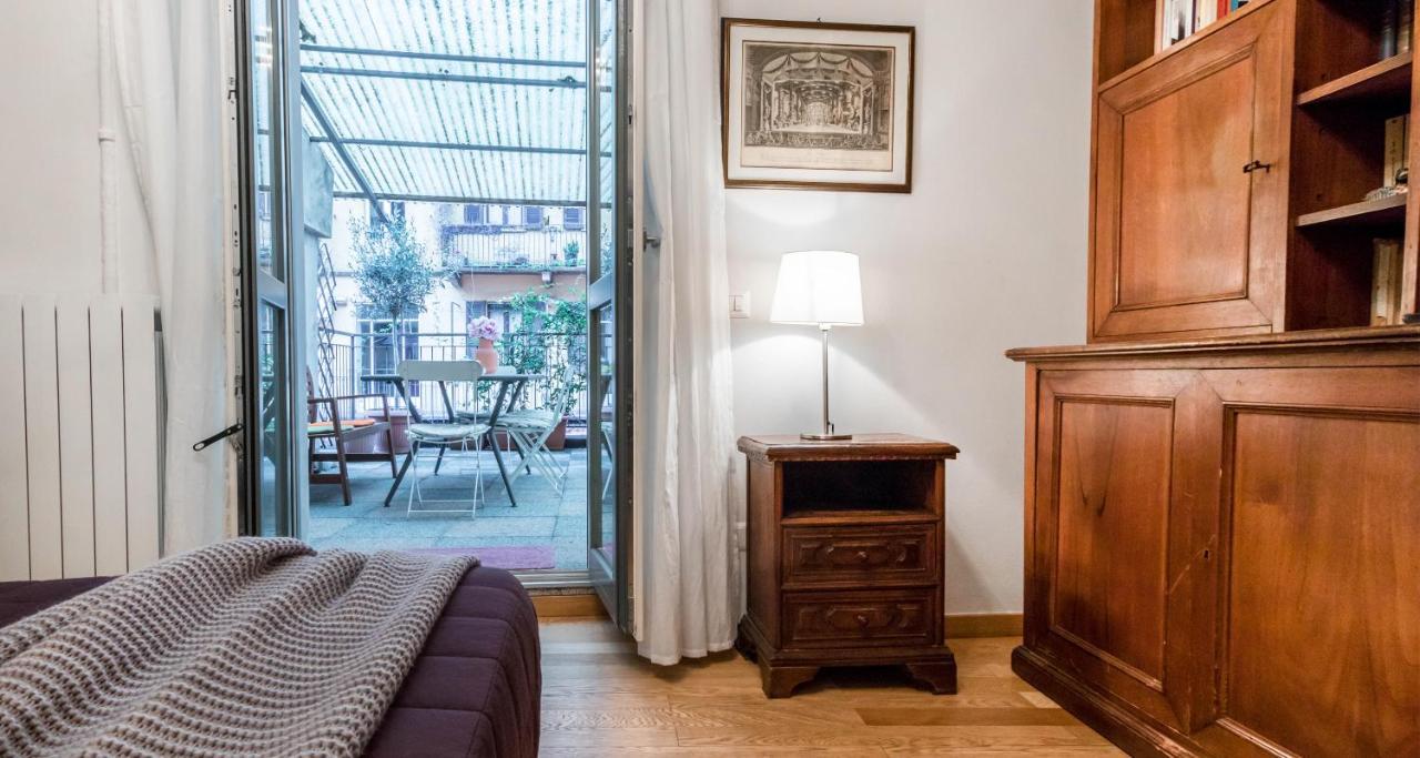 Joivy Apt For 6 With Big Terrace In Milan Centro Storico Exteriör bild